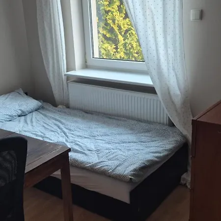 Zuza Self Check-in Parking, Cisza, Zielen *