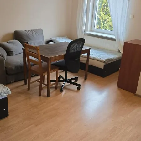 Casa de hóspedes Zuza Self Check-in Parking, Cisza, Zielen Poznań