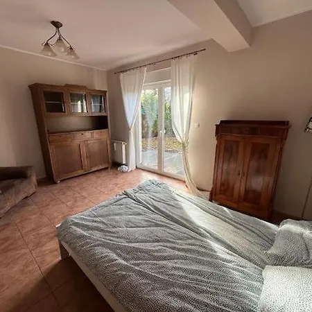 Casa de hóspedes Zuza Self Check-in Parking, Cisza, Zielen *