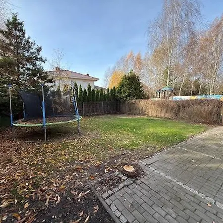 Zuza Self Check-in Parking, Cisza, Zielen *