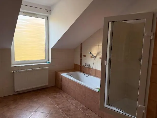 Na Miłosza Pensjonat *