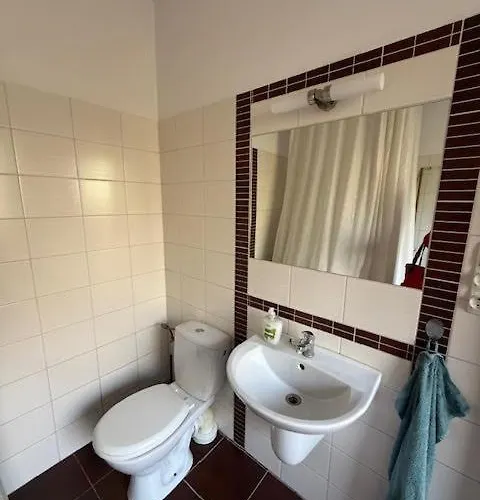 Casa de hóspedes Zuza Self Check-in Parking, Cisza, Zielen *